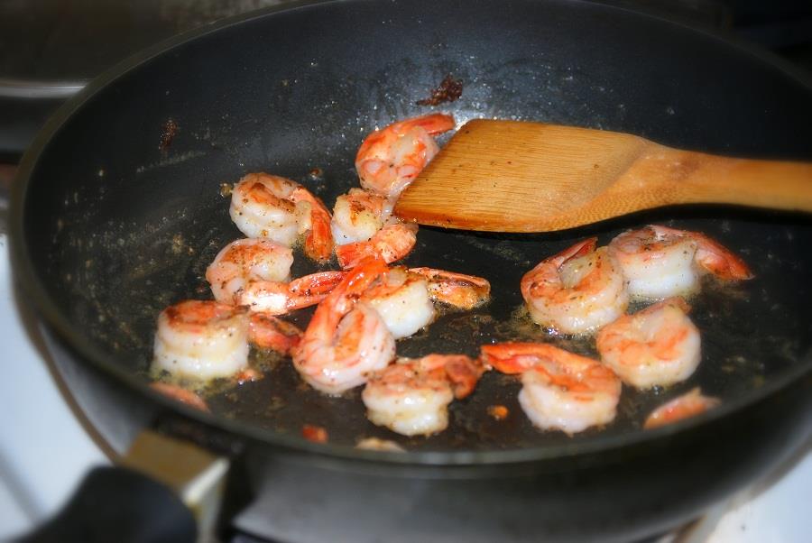 - shrimps are cooked and frozen   - lemon   - refined olive oil   - a couple of garlic cloves   - a few spoons of soy sauce