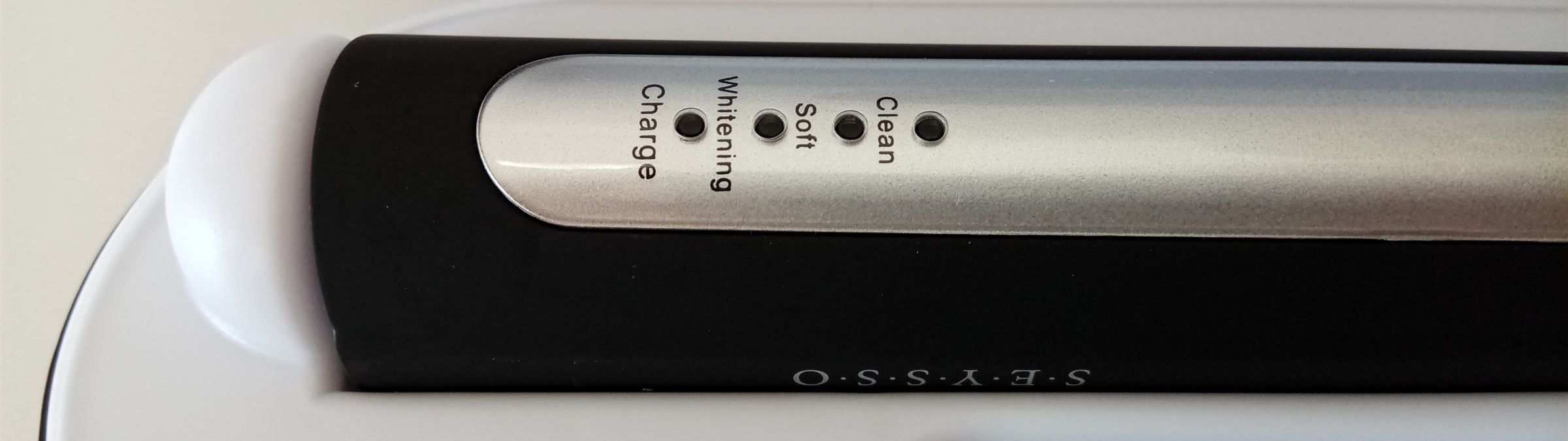 Чистота - ежедневная гигиена,   Нежный - для пациентов с гиперчувствительностью, кровоточивостью десен или пародонтозом;  также рекомендуется для людей с камерами, коронками или имплантатами,   Отбеливание - режим, позволяющий удалить обесцвечивание, отложения и укрепить десны